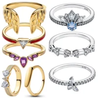 925 Sterling Silver Ring with Golden Wings, Triangular Zircon