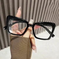 Retro Oversized Irregular Sunglasses – Blue Light for Women