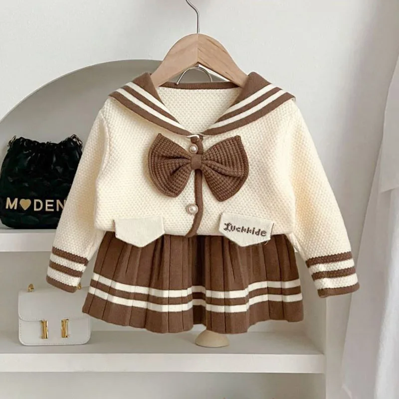 Conjunto de ropa de suéter para niñas, abrigo de punto a rayas con una hilera de botones y falda, traje de 2 uds para niñas de 2 a 6 años, otoño e invierno, 2024 - Image 2