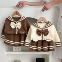 Conjunto de ropa de suéter para niñas, abrigo de punto a rayas con una hilera de botones y falda, traje de 2 uds para niñas de 2 a 6 años, otoño e invierno, 2024